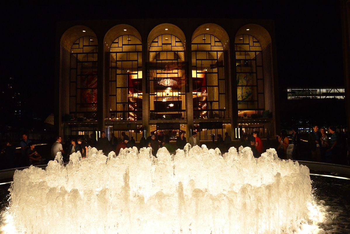 02-4 The Revson Fountain Illuminated At Night With The Metropolitan Opera House Behind At Lincoln Center New York City